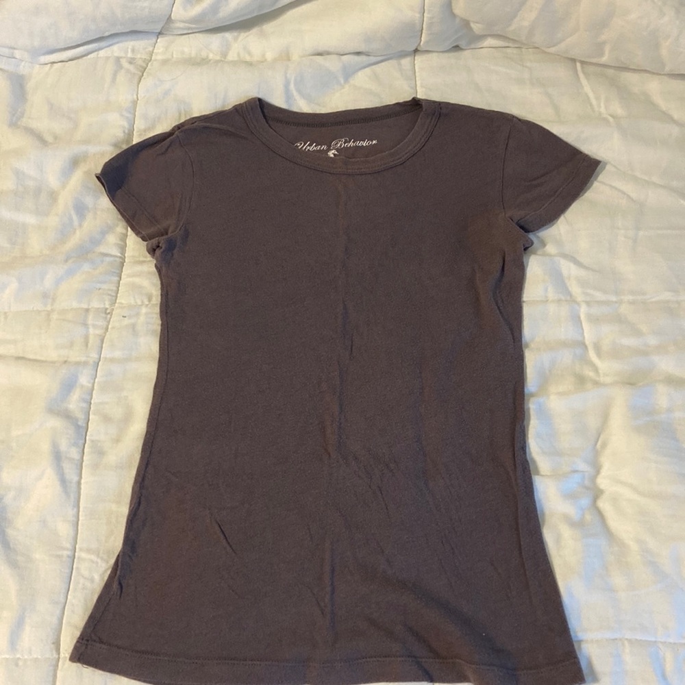 Simple gray used tshirt